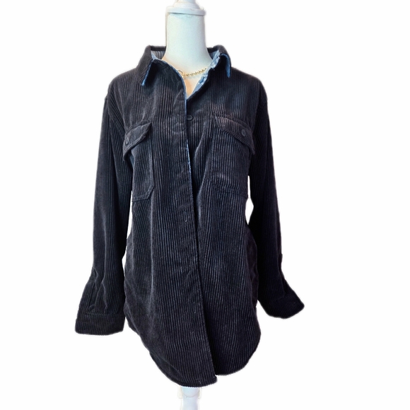 Love Tree Jackets & Blazers - Love Tree Black Corduroy Utility Reversible Jacket